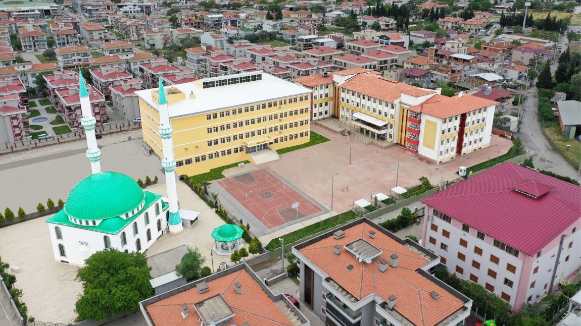 Şehit Kaymakam Muhammet Fatih Safitürk Anadolu İmam Hatip Lisesi Fotoğrafı